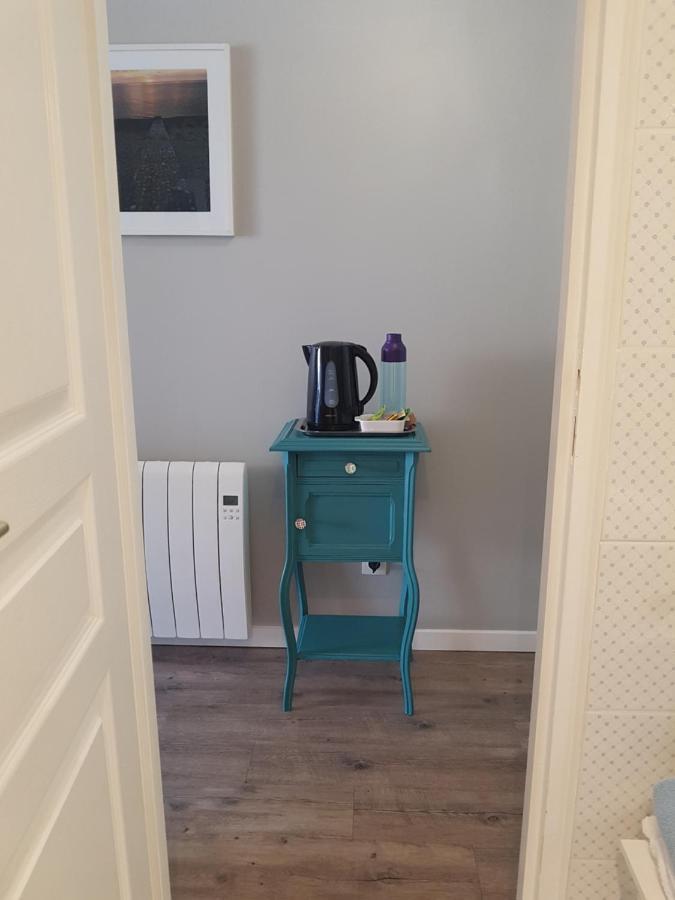 Les Lupins Bed & Breakfast Етрета Екстериор снимка